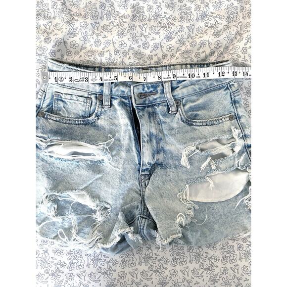 American Eagle Distressed Denim Shorts Light Wash Sz 0 - Picture 5 of 7